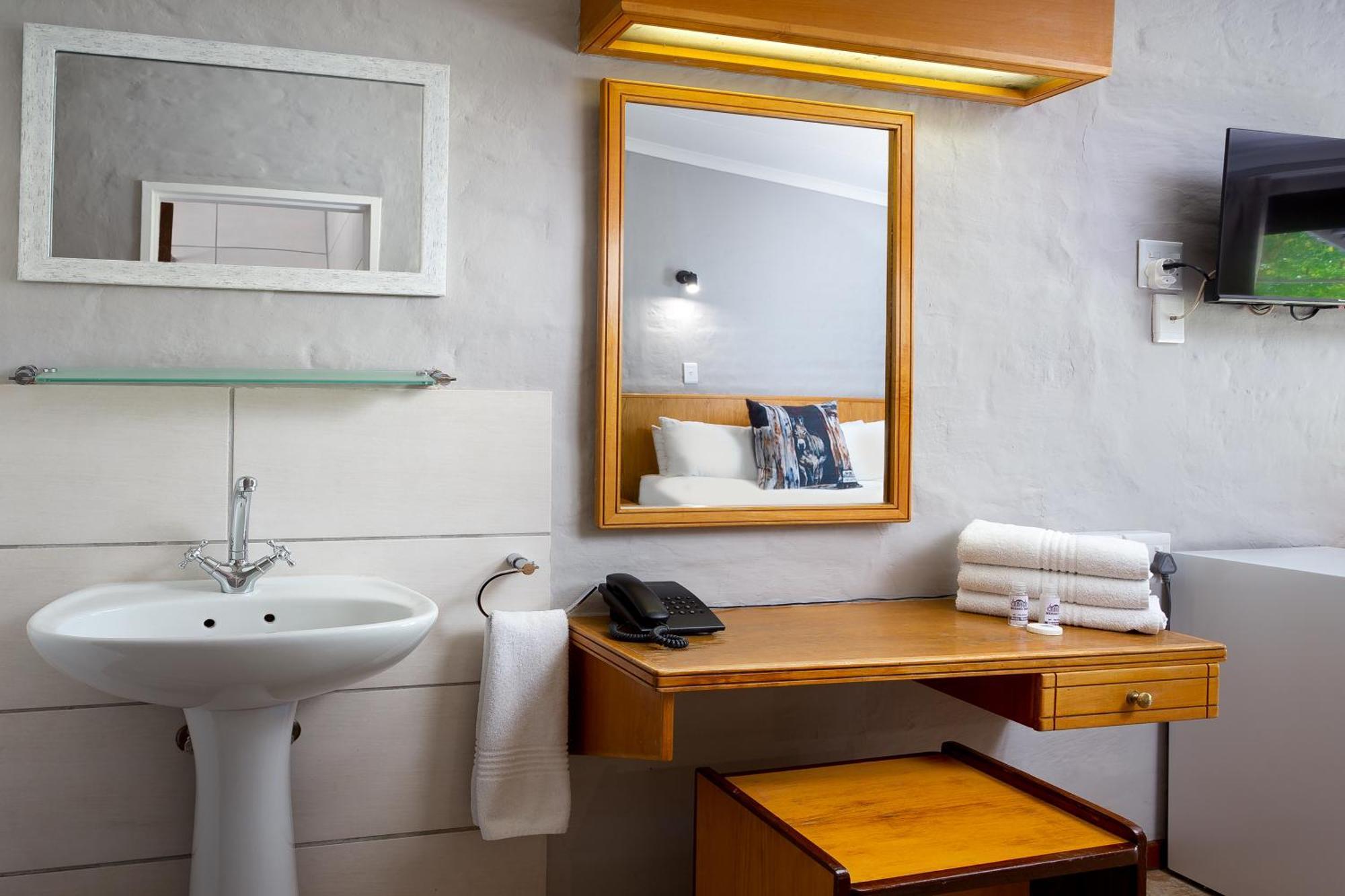Merino Inn Hotel Colesberg Extérieur photo